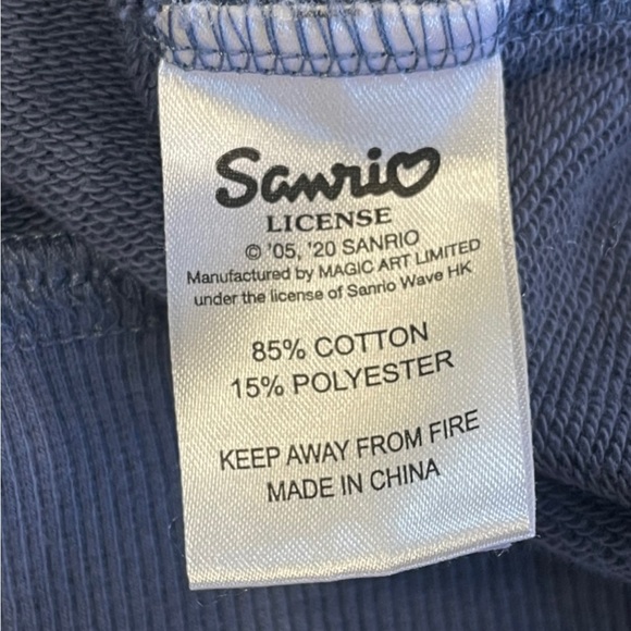 Sanrio My Melody Kuromi Graphic Print Sweatshirt Blue sz Small - Picture 7 of 7